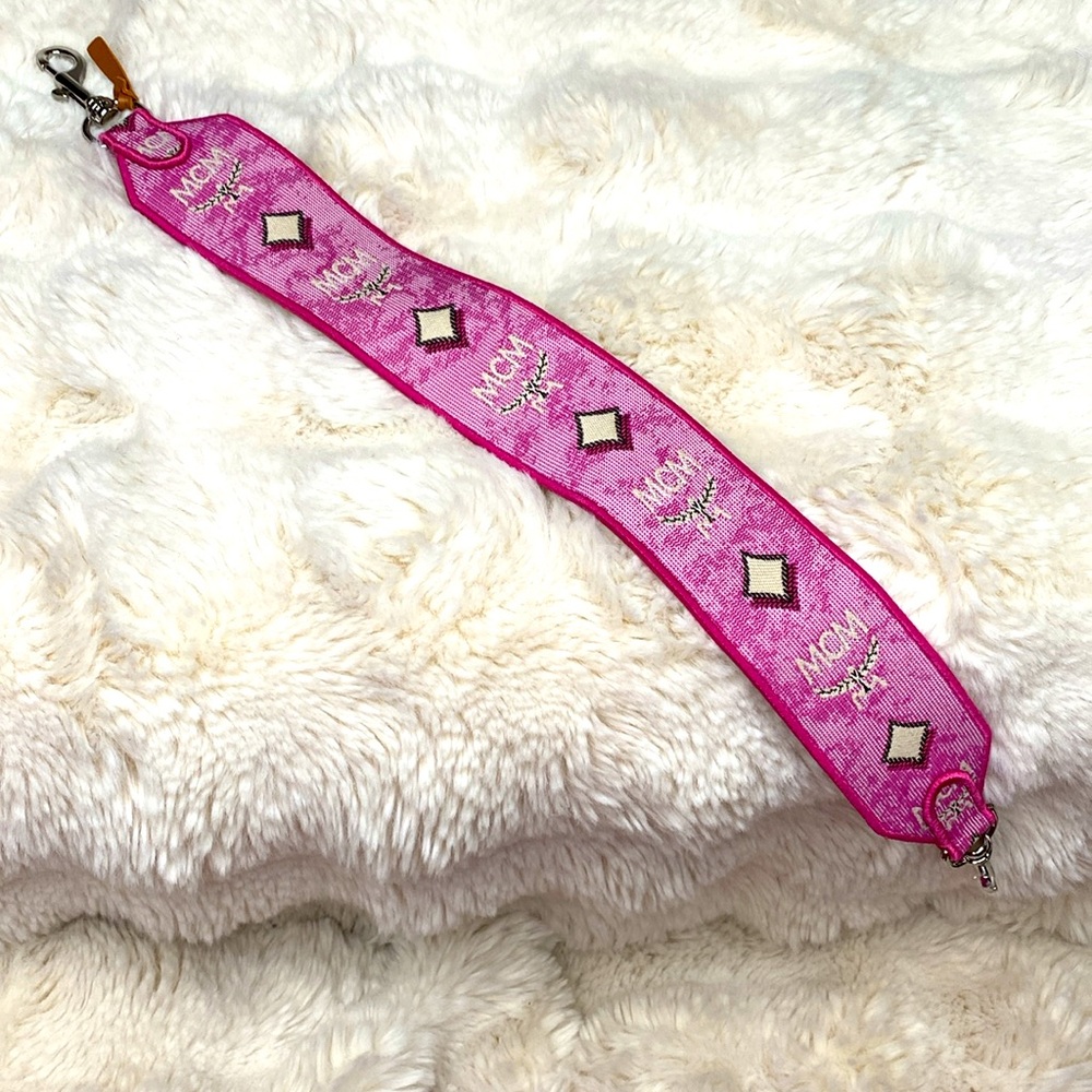 MCM VINTAGE JAQUARD PURSE STRAP - Picture 3 of 6